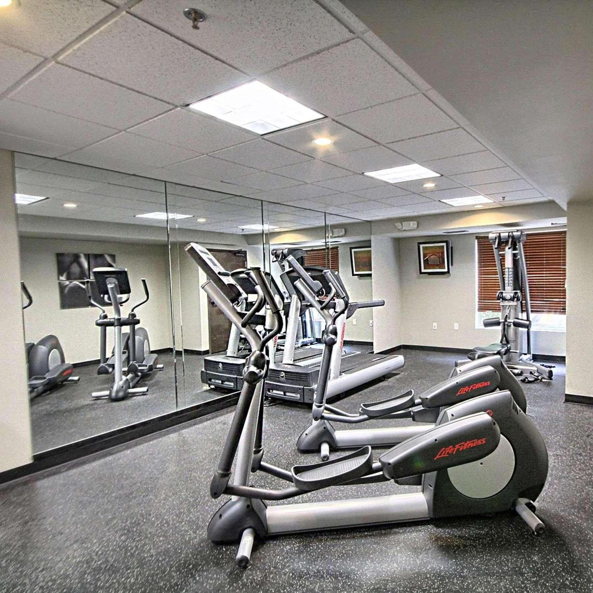 Country Inn & Suites By Radisson, Dearborn, Mi Luaran gambar
